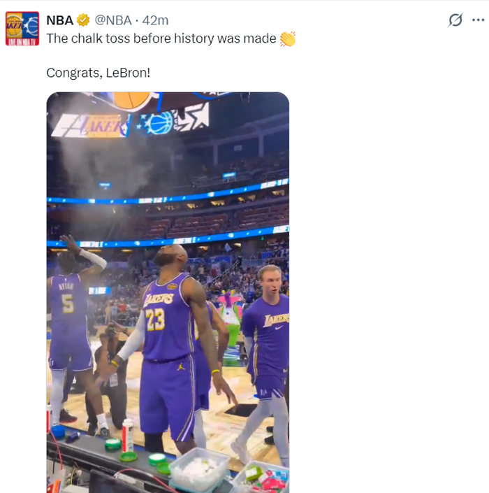 勒布朗·詹姆斯历史性突破：1612场里程碑战逆转