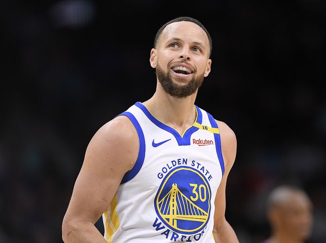 湖人逆转火箭登顶西部第三 鹈鹕独行侠排名互换