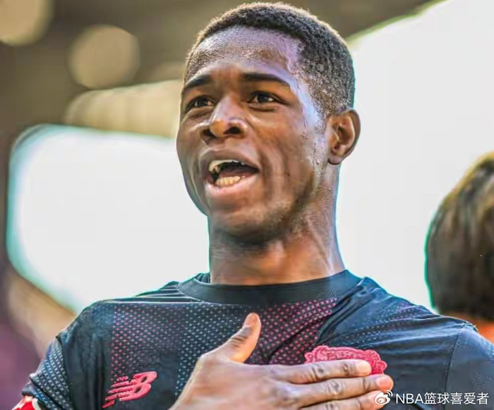 国足阵容调整引热议 签证因素成关键变量