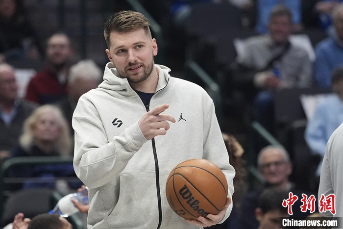 美媒曝出罕见三方交易:东契奇加盟湖人、戴维